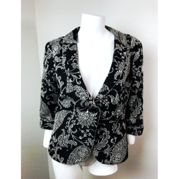 CAbi Jackets & Blazers - CABI Sz 6 Jacket Black and Gray Embroidered Blazer 3/4 sleeve one button